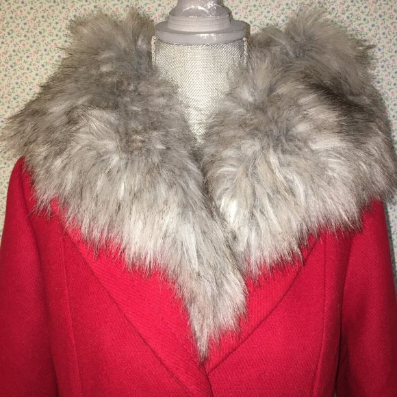 Kate Spade NEW YORK Women's Red Scarlet Faux Fur Collar Wool Coat M NWT - Picture 4 of 11